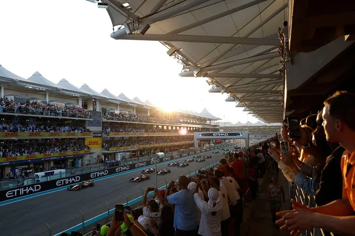 Formula 1: Αυτή είναι η σειρά εκκίνησης του τελικού της F1 στο Άμπου Ντάμπι