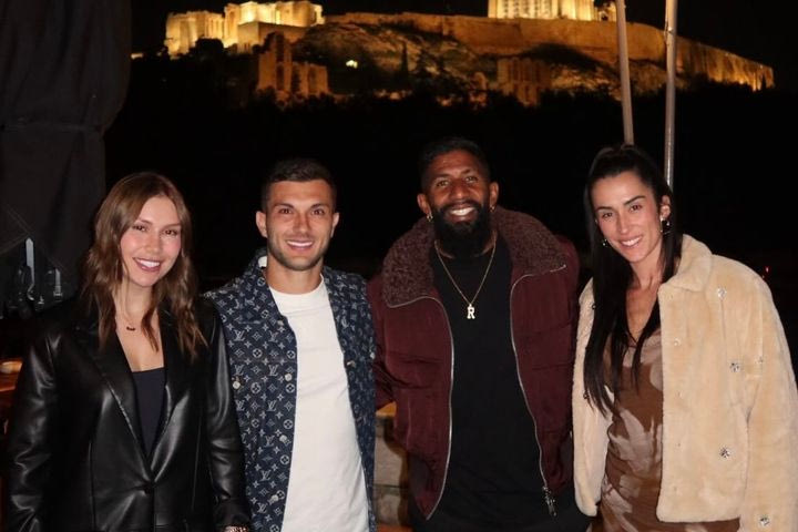 Ολυμπιακός: Ροντινέι και Στρεφέτσα σε double date με τις συντρόφους τους και θέα την Ακρόπολη