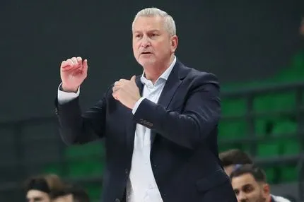 Ζούρος μετά τη βαριά ήττα από τον Παναθηναϊκό AKTOR: "Ήταν η απόλυτη ξεφτίλα"