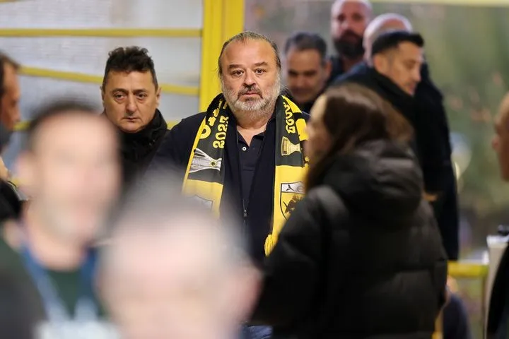 Παναιτωλικός – ΑΕΚ: Ο Μάριος Ηλιόπουλος στο Αγρίνιο για το ματς