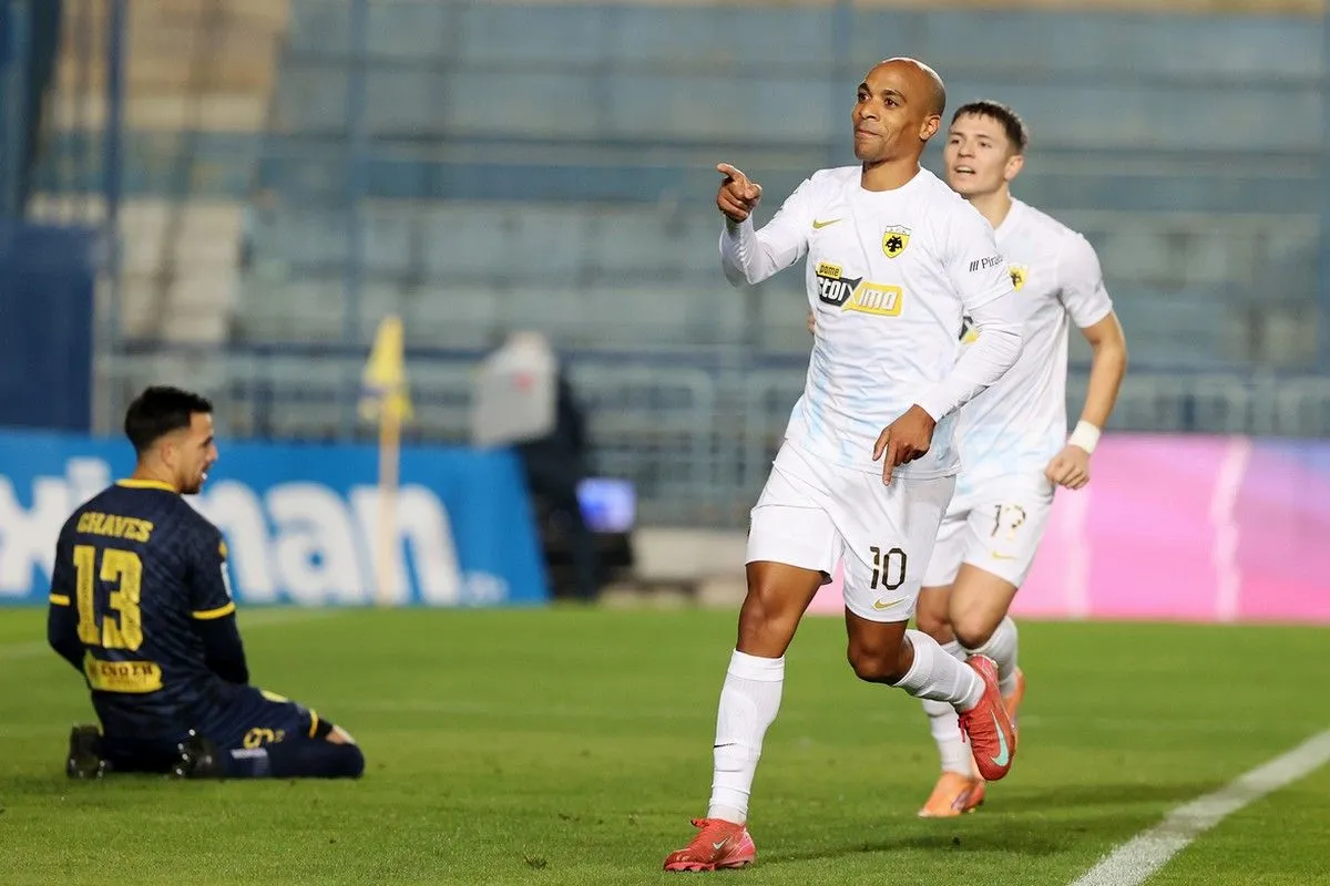 Λιούμπιτσιτς και Ζοάο Μάριο έκρυψαν την μπάλα και ο Πορτογάλος την εμφάνισε στα δίχτυα για το 2-0