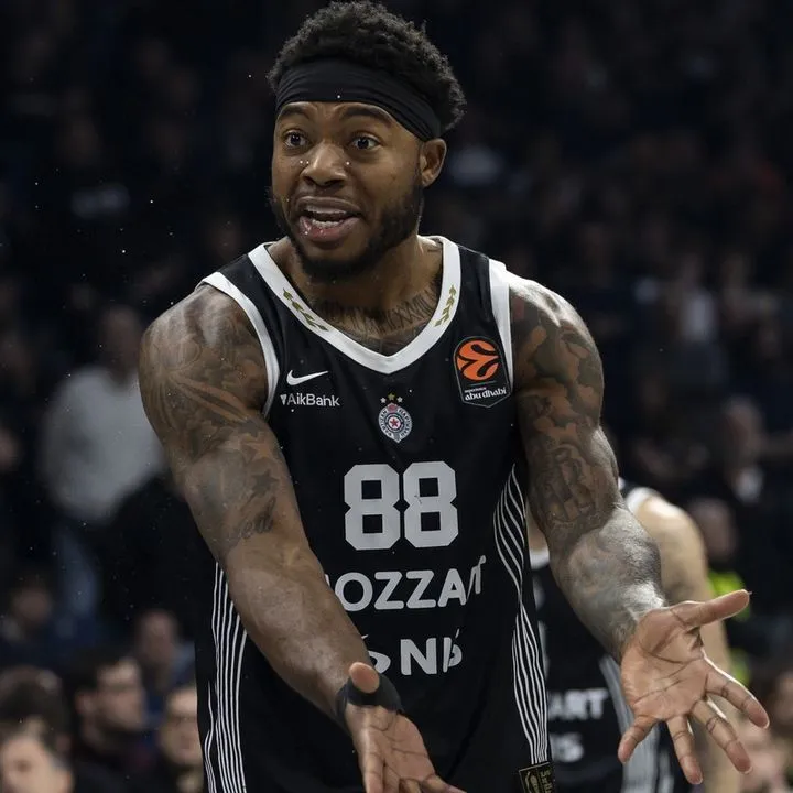 Η Παρτίζαν ανάβει κόκκινο στην αποχώρηση του Τζόουνς λόγω Σίλβα