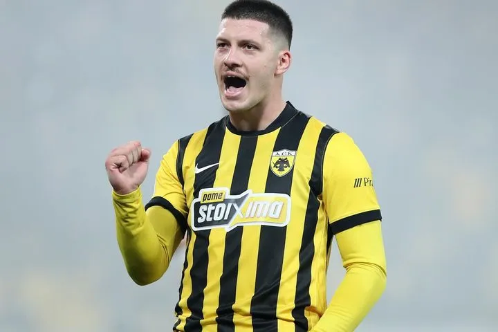 ΑΕΚ και Γιόβιτς ξεμπουκώνουν μαζί και φουλάρουν για το maximum στο Conference League