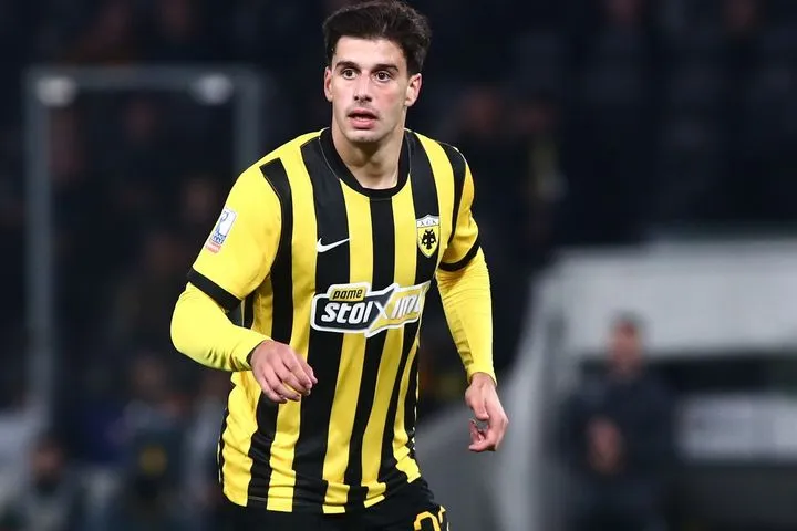 ΑΕΚ: Ο Ζώης Καραργύρης άνοιξε τα φτερά του και είναι ο ηγέτης μιας φουρνιάς που πρέπει να βρει την πόρτα ανοιχτή