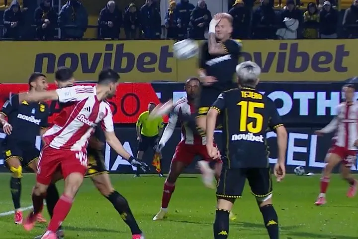 Stoiximan Super League: Η ανάλυση του Λανουά – Τι είπε για τις φάσεις στο Άρης – Ολυμπιακός