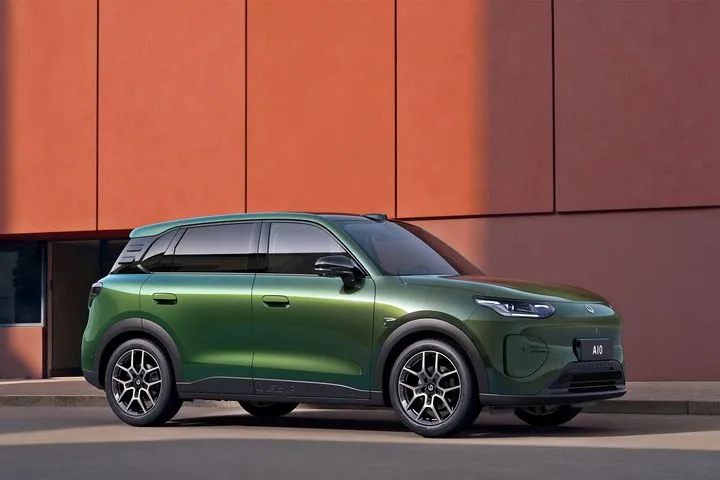 Συνεχίζεται η προϊοντική “επίθεση” της Leapmotor με ένα ακόμα SUV- Κορυφαία αυτονομία 500 χλμ. στη μικρή κατηγορία