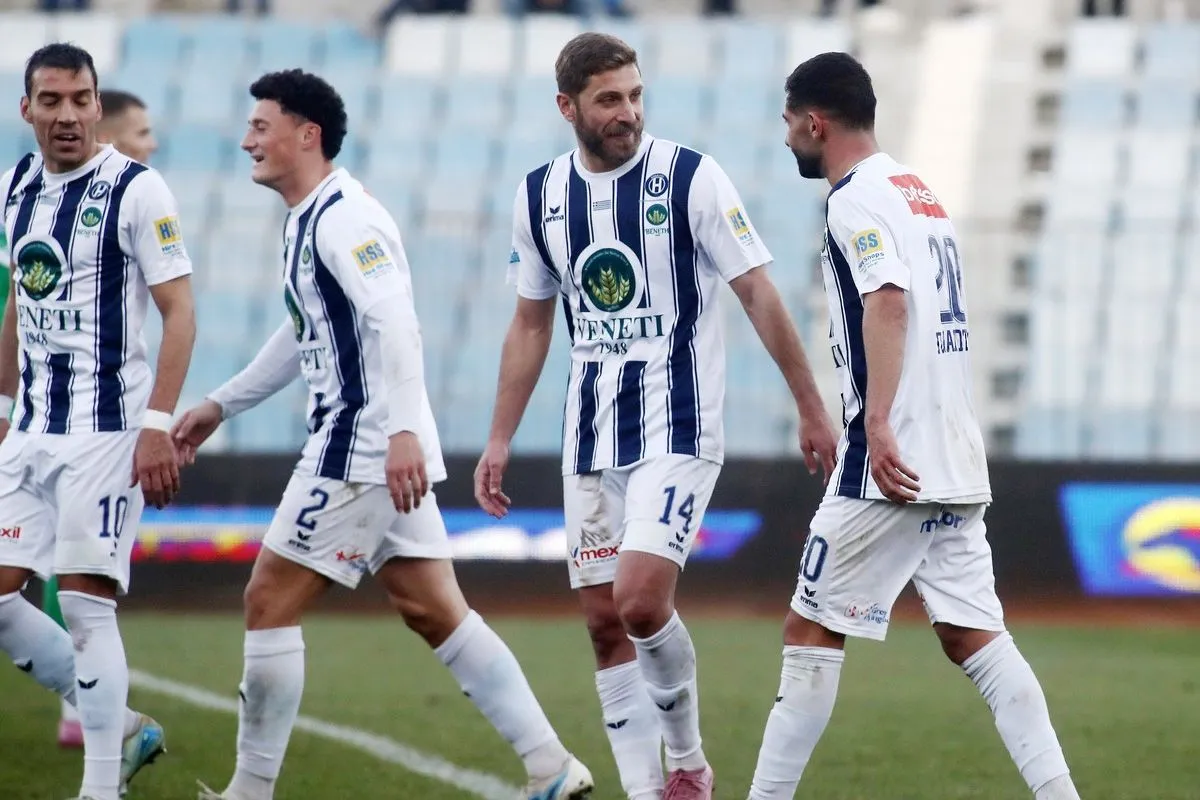 Super League 2: Νίκησε και παραμένει πρώτος ο Ηρακλής, στο κατώπι του η Αναγέννηση, έβδομο σερί τρίποντο ο Πανιώνιος