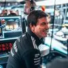 Τι απαντά ο Τότο Βολφ στις εικασίες ότι η Mercedes F1 είναι ένα βήμα μπροστά για το 2026