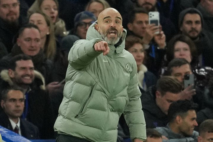 Μαρέσκα: “Ναι, ήταν κόκκινη κάρτα του Μοϊζές, αλλά γιατί δεν ήταν κόκκινη και του Μπεντανκούρ;”