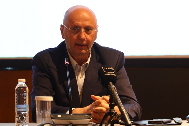 Μονεμβασιώτης: “Θα κυνηγήσω τον Ευγενίου μέχρι να πατήσει μαύρο χιόνι, εγώ είμαι μεγαλομέτοχος και πλέον πρόεδρος της ΠΑΕ”