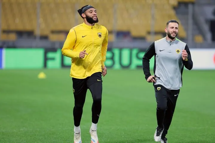 ΑΕΚ: Ατομικό ο Μουκουντί, κανονικά ο Ρέλβας