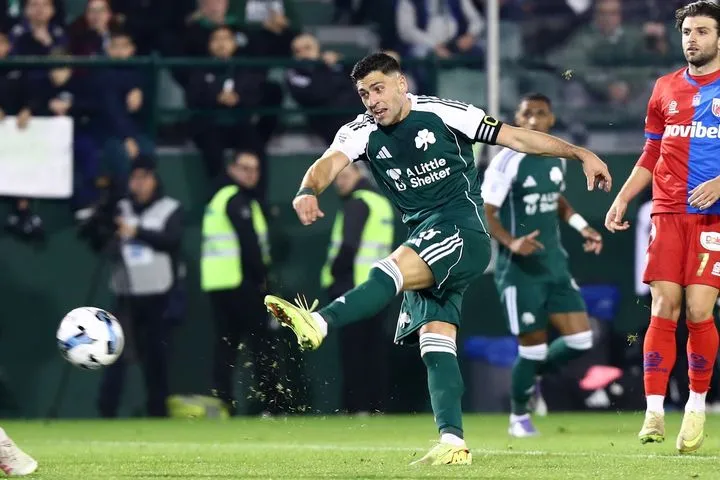 Ο Μπακασέτας διπλασίασε τα τέρματα του Παναθηναϊκού με εύστοχη εκτέλεση πέναλτι