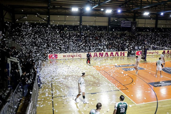 ΟΦΗ: Η ΔΕΑΒ κάλεσε σε ακρόαση παίκτη των Κριτικών για υβριστικό σύνθημα κατά του Παναθηναϊκού