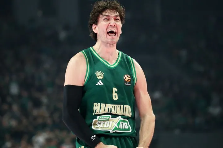 Στο πιο μεγάλο ντέρμπι μέχρι τώρα ο Παναθηναϊκός έκανε μόλις 4 λάθη