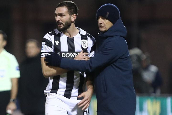 Ο ΠΑΟΚ βρήκε νέο… φορ στο πρόσωπο του Οζντόεφ και ο Τάισον τα κάνει όλα ακόμη και ως “δέκα”