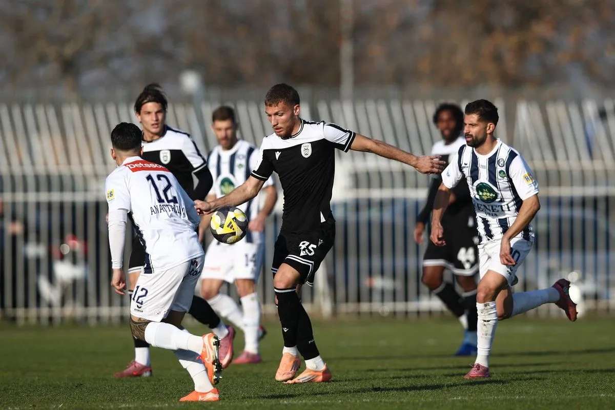 Super League 2: Ο Πανιώνιος συνεχίζει την καταδίωξη, ο Ηρακλής λύγισε τον ΠΑΟΚ Β’ στο 99′