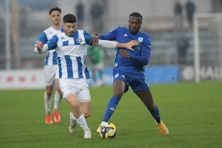 Super League 2: Ο ΠΑΣ Γιάννινα έβαλε φρένο στη Νίκη Βόλου, έμεινε μόνη στην κορυφή η Αναγέννηση