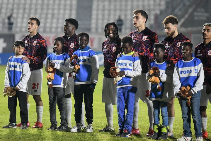 Πανσερραϊκός: Η υπέροχη ενέργεια των λιονταριών και το κοινωνικό μήνυμα στο παιχνίδι με τον Λεβαδειακό