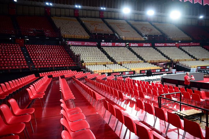 Κακοκαιρία Byron, Ολυμπιακός – Φενέρμπαχτσε: Αυτή είναι η εικόνα του ΣΕΦ, η Πολιτική Προστασία αποφασίζει για την τύχη του αγώνα