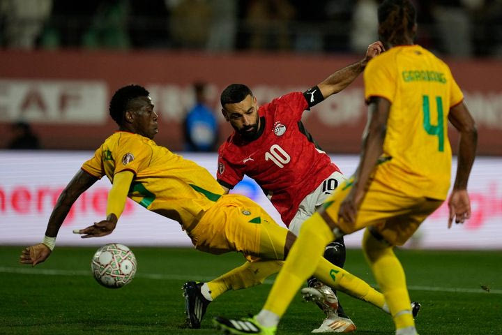 Αρχηγού παρόντος: Ο Σαλάχ μίλησε στις καθυστερήσεις και έδωσε τη νίκη στην Αίγυπτο