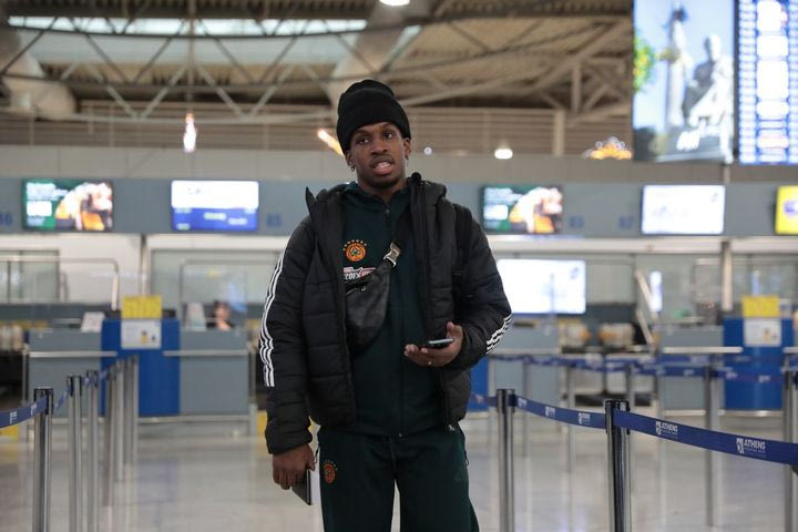 Σορτς: ” Όλοι πρέπει να κάνουμε ένα βήμα πιο μπροστά για να καλύψουμε το κενό του Σλούκα”