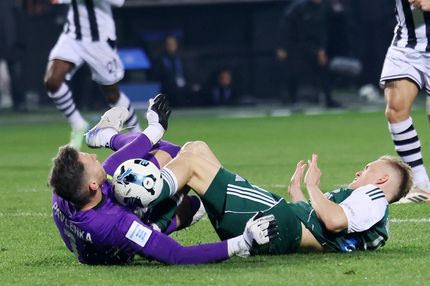 Αναγκαστική αλλαγή ο Παβλένκα μετά τη σφοδρή σύγκρουση με τον Σβιντέρσκι