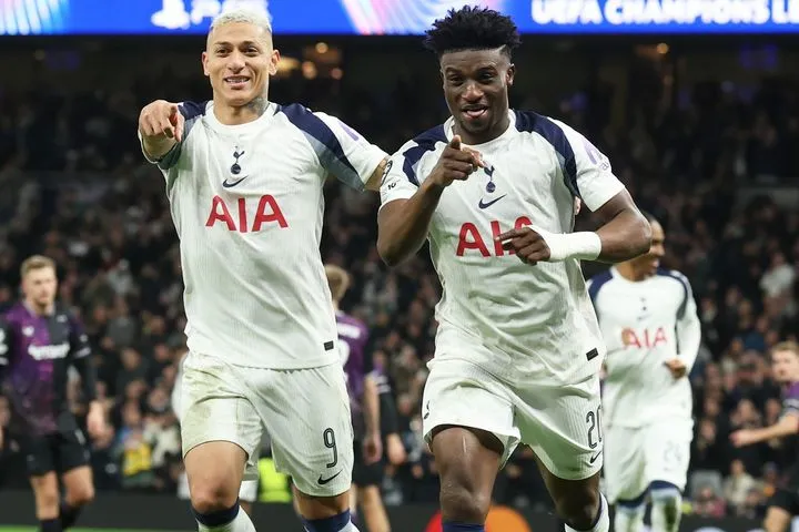 Τα 26 γκολ που σημειώθηκαν την Τρίτη (09/12) στο Champions League σε ένα VIDEO