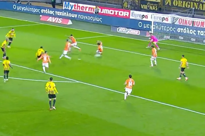 Το 1-0 για την ΑΕΚ με το όμορφο σουτ του Περέιρα