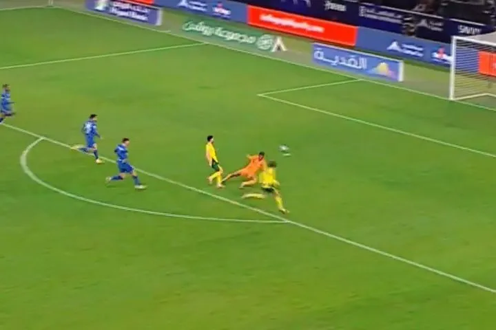 Ο Γιώργος Μασούρας σκόραρε για το 3-2 στην ήττα της Αλ Καλίτζ από την Αλ Χιλάλ