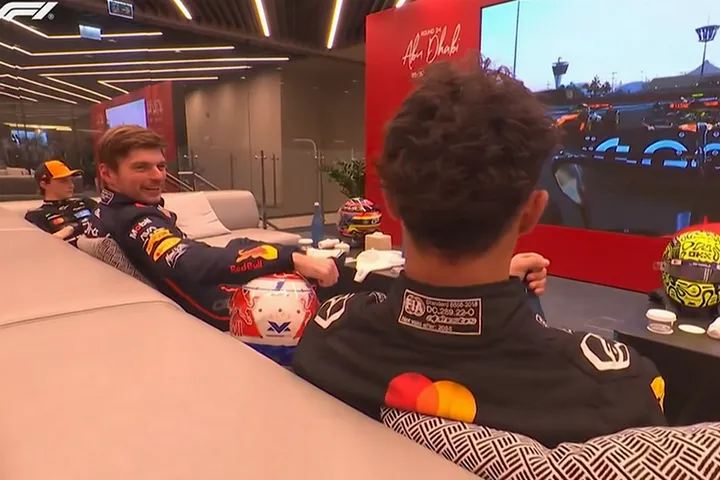 Η πιο αμήχανη στιγμή της Formula 1 2025: Το "τι γίνεται" του Φερστάπεν στον Νόρις