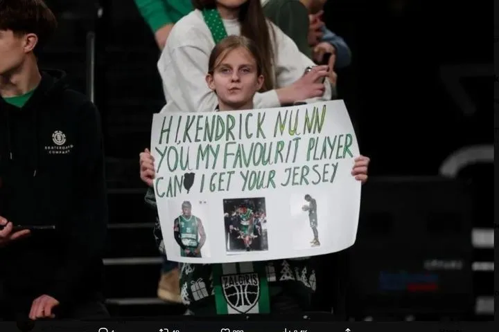 Παναθηναϊκός AKTOR: Ψάχνει τη μικρή θαυμάστρια για να της παραδώσει τη φανέλα του Ναν