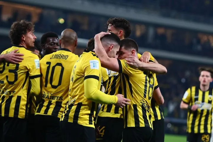 Τα highlights από τη νίκη κορυφής της ΑΕΚ επί του ΟΦΗ στην OPAP Arena