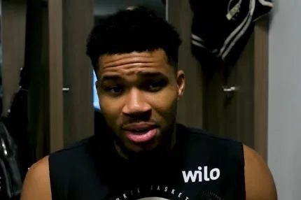 Αντετοκούνμπο: "Μισώ να παίζω τόσο λίγο, αλλά έτσι έχει η κατάσταση αυτή τη στιγμή"