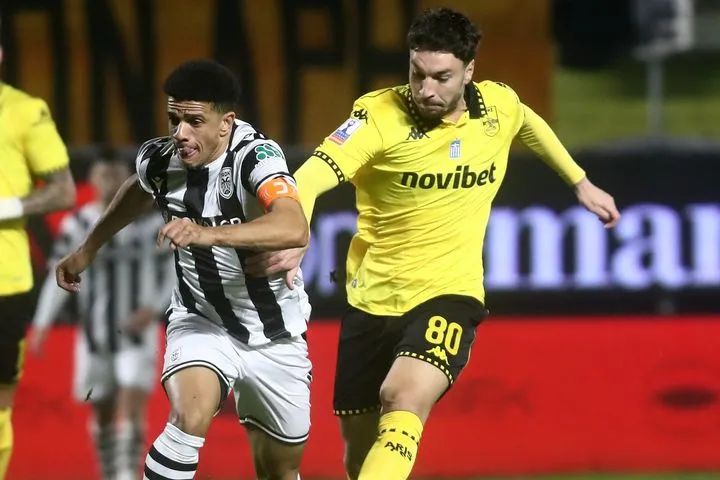 “Ορεκτικό” που τα είχε όλα: Ο Γιακουμάκης πήρε την… μπουκιά της τετράδας από το στόμα του Άρη