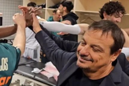 Τα συγχαρητήρια του Αταμάν για τη νίκη και η απάντηση στους παίκτες για τα ρεπό