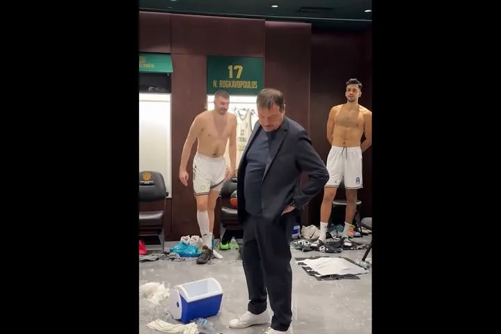 Σπόντα Αταμάν για το ΣΕΦ: "Τι συνέβη; Νόμιζα ότι μόνο εκεί υπάρχει αυτό το πρόβλημα"