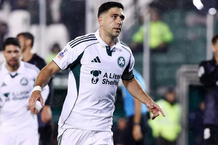 Παναθηναϊκός: Κέρδισε αλλά τα κέρδη ήταν λίγα για τον Ράφα Μπενίτεθ