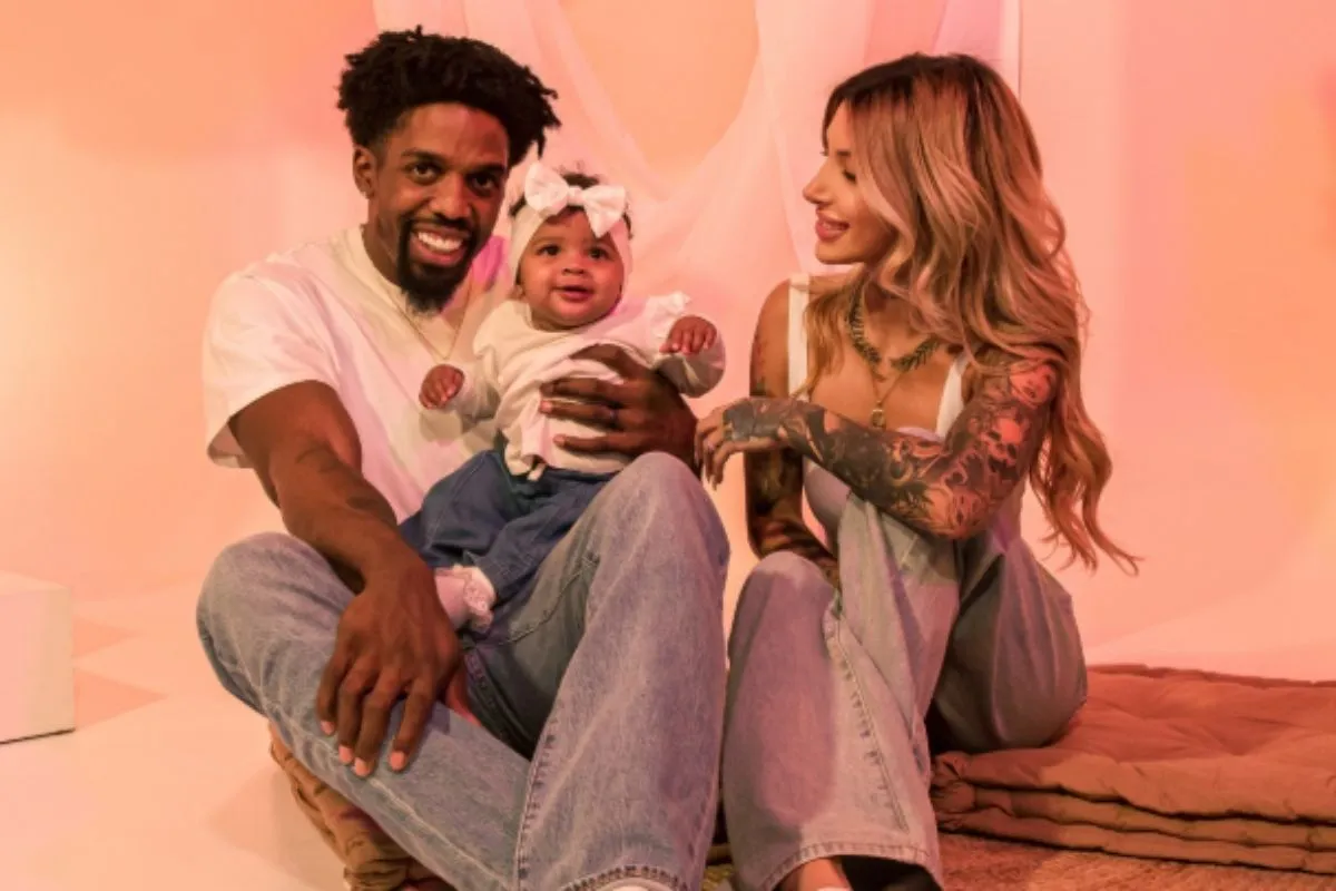 Ολυμπιακός: Οικογενειακές φωτογραφίες της Μπέριλ ΜακΚίσικ και ευχές για τα Χριστούγεννα