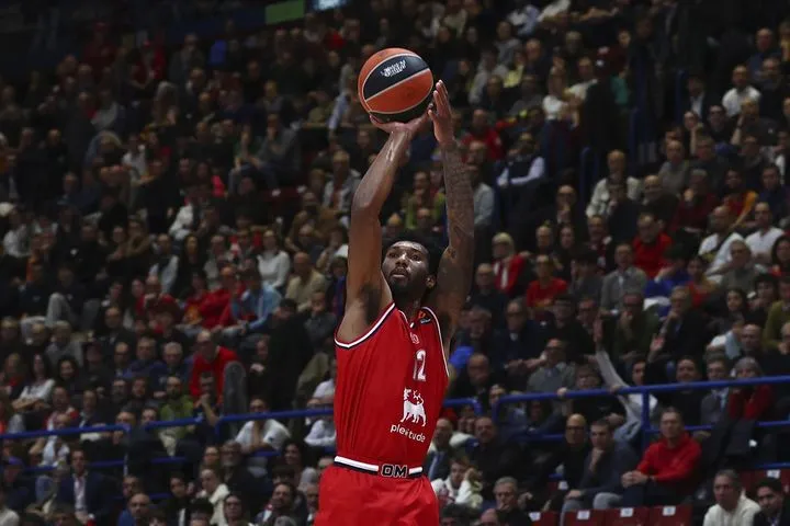 Αρμάνι – Βίρτους 74-63: Το ιταλικό ντέρμπι πήγε στο Μιλάνο δια χειρός Μπρουκς