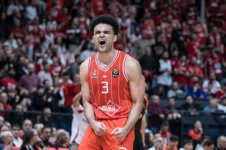 Μίδας Μπράιαντ: Η Χάποελ Τελ Αβίβ του προσφέρει μυθικό συμβόλαιο για να μείνει για πάντα στην ομάδα