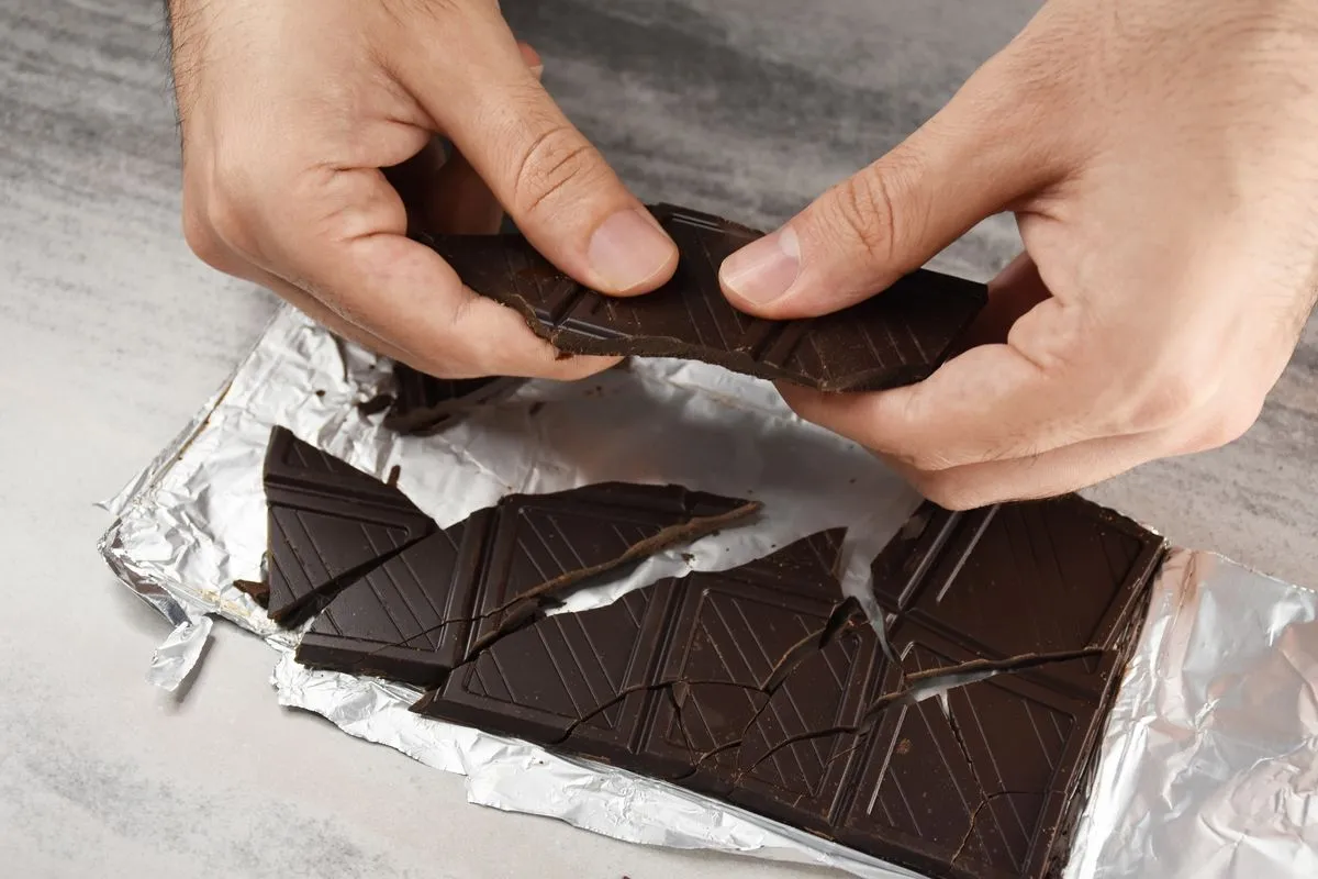 Αυτές οι τροφές σαμποτάρουν τον ύπνο σου