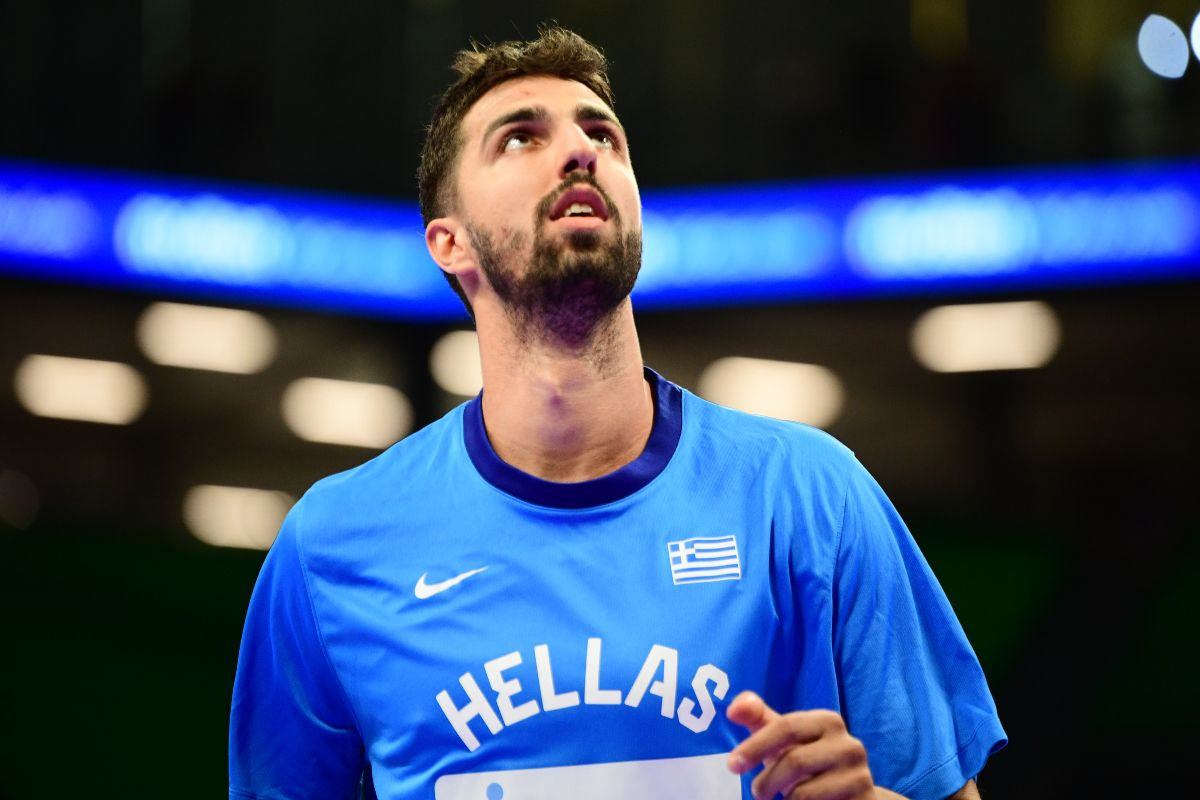 Μια ανάσα από τον ΠΑΟΚ ο Νίκος Χουγκάζ: Ποια είναι τα δεδομένα