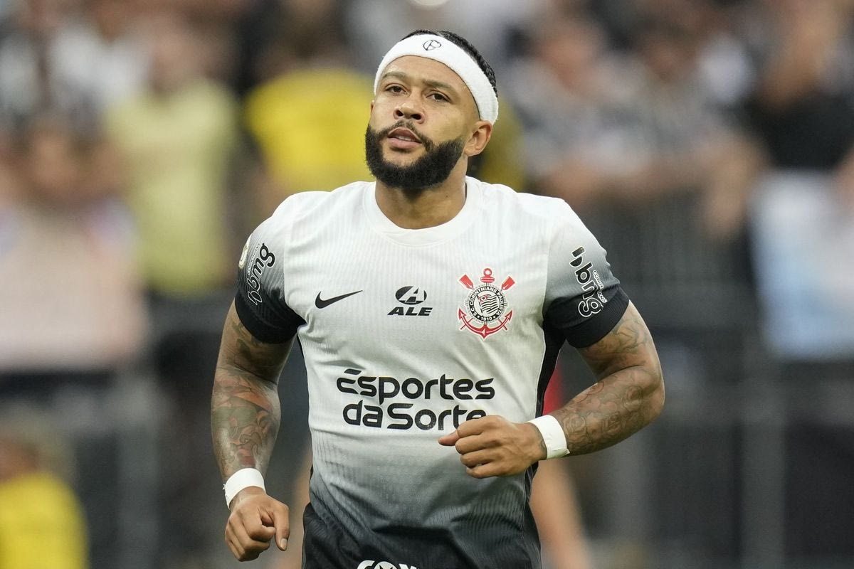 Ξέσπασμα Ντεπάι: “Να ξυπνήσει η διοίκηση, όποιος θέλει να τα κάνει θάλασσα στην Κορίνθιανς ας φύγει”