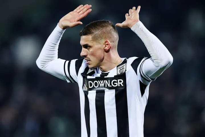 Έργο τέχνης από τον Ντεσπόντοβ: Απίστευτη γκολάρα με εξωτερικό φάλτσο, πλήγωσε την πρώην ομάδα του και ζήτησε “συγγνώμη”