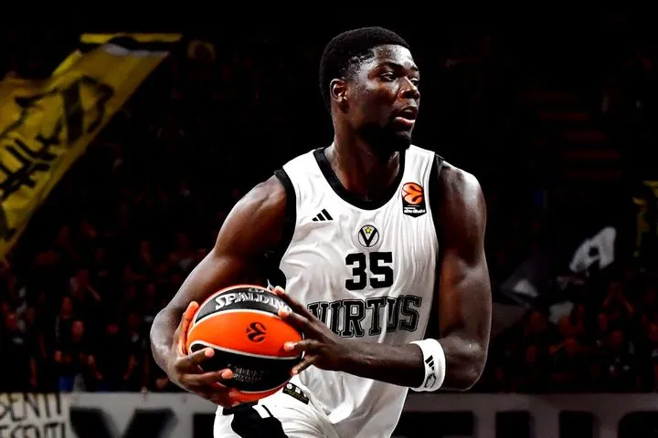 Βίρτους – Τορτόνα 92-77: Η Μπολόνια συνεχίζει να οδηγεί το ιταλικό πρωτάθλημα με νταμπλ νταμπλ του Ντιούφ