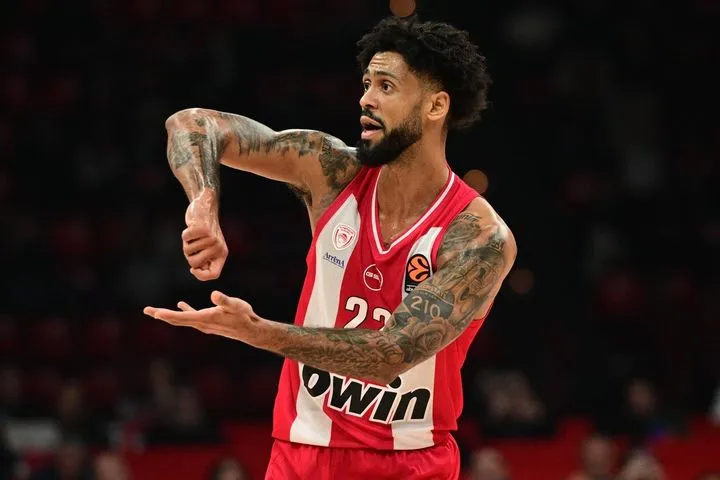 Ολυμπιακός – Βιλερμπάν 107-84: Έκανε τη δουλειά με πολλούς πρωταγωνιστές και με θερμή υποστήριξη από τον κόσμο του