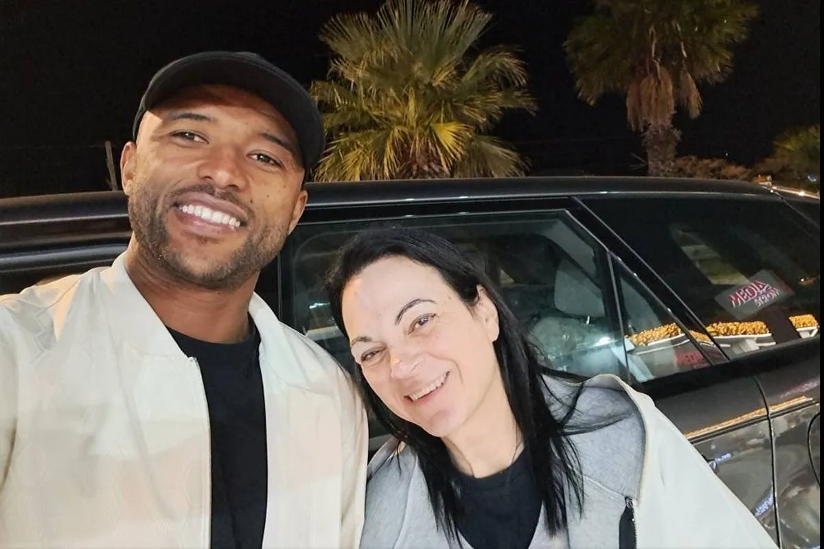 Ολυμπιακός: Τράκαρε με τον Ελ Κααμπί και έβγαλε selfie μαζί του