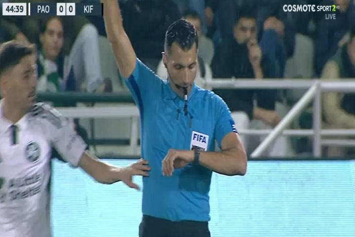 Παναθηναϊκός – Κηφισιά: Ο Φωτιάς σφύριξε τη λήξη του πρώτου μέρους στο 44:39