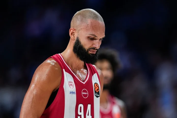 Φουρνιέ: “Περνάμε μία δύσκολη περίοδο και υπάρχουν λόγοι να είναι δυσαρεστημένοι οι φίλαθλοί μας”