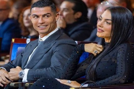 Το ρολόι-κόσμημα του Κριστιάνο Ρονάλντο που έκλεψε τις εντυπώσεις στα Globe Soccer Awards - Πόσο κοστίζει